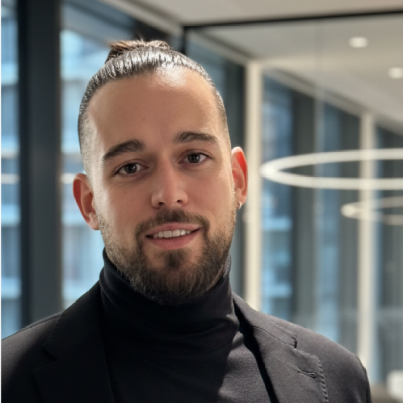 Levi Dietrich — Interim KI-Lead & KI Change Manager aus Hamburg